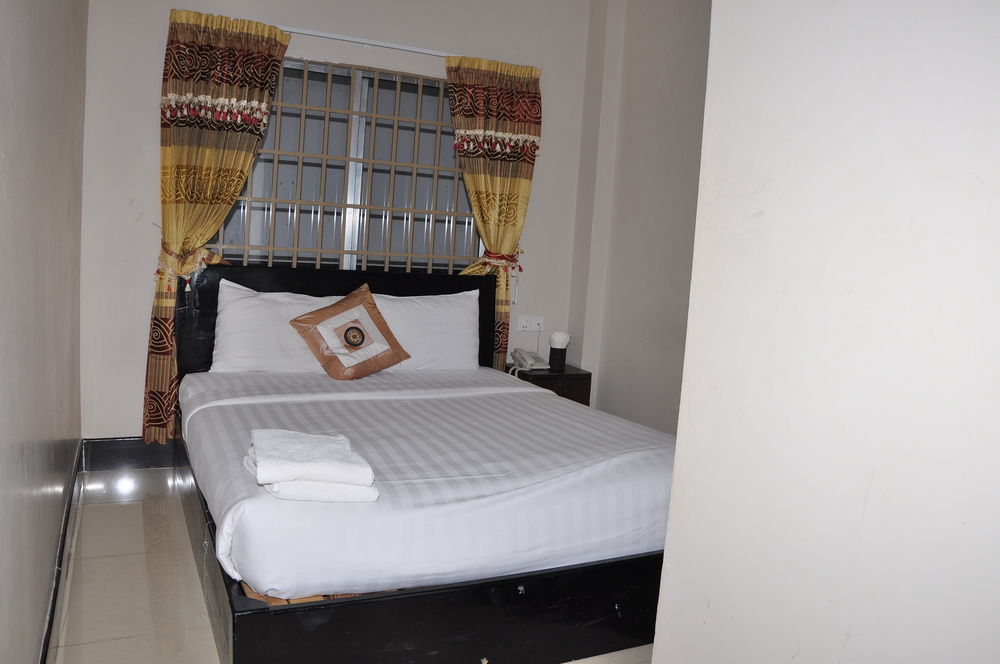 Number 9 Hotel Phnom Penh Dış mekan fotoğraf