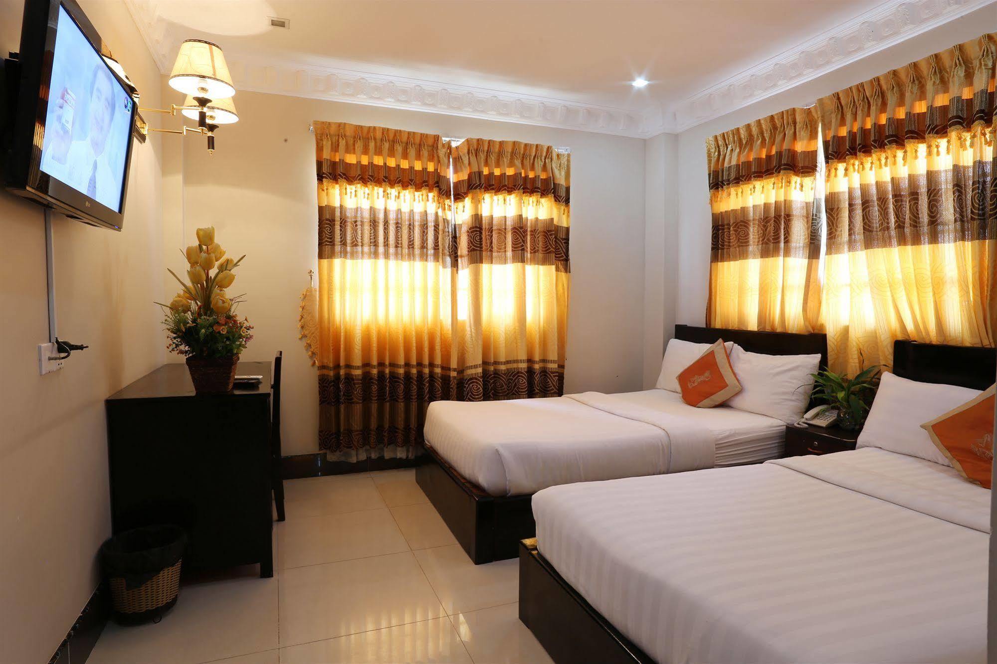 Number 9 Hotel Phnom Penh Dış mekan fotoğraf